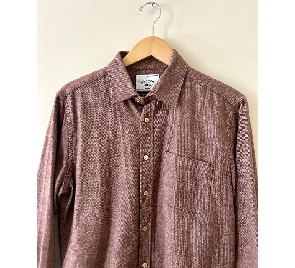 Red Chambray Portuguese Flannel Wisdom Button-up Flannel Shirt Men's Medium
